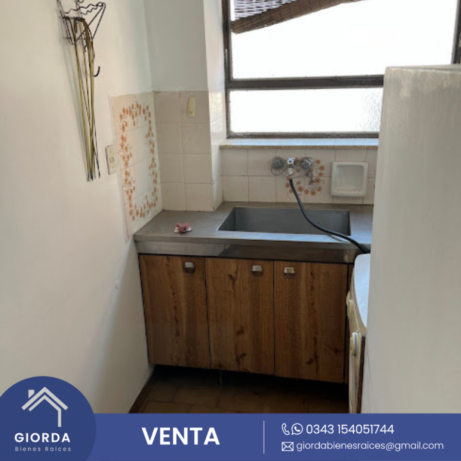 VENTA: Departamento calle Pellegrini a metros shopping