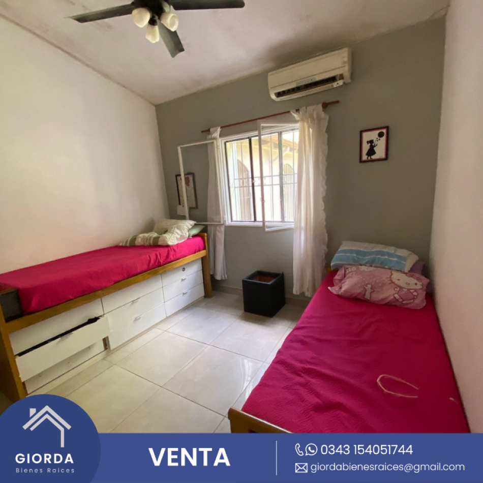 VENDE: Casa Barrio Mercantil calle Monseñor D´andrea