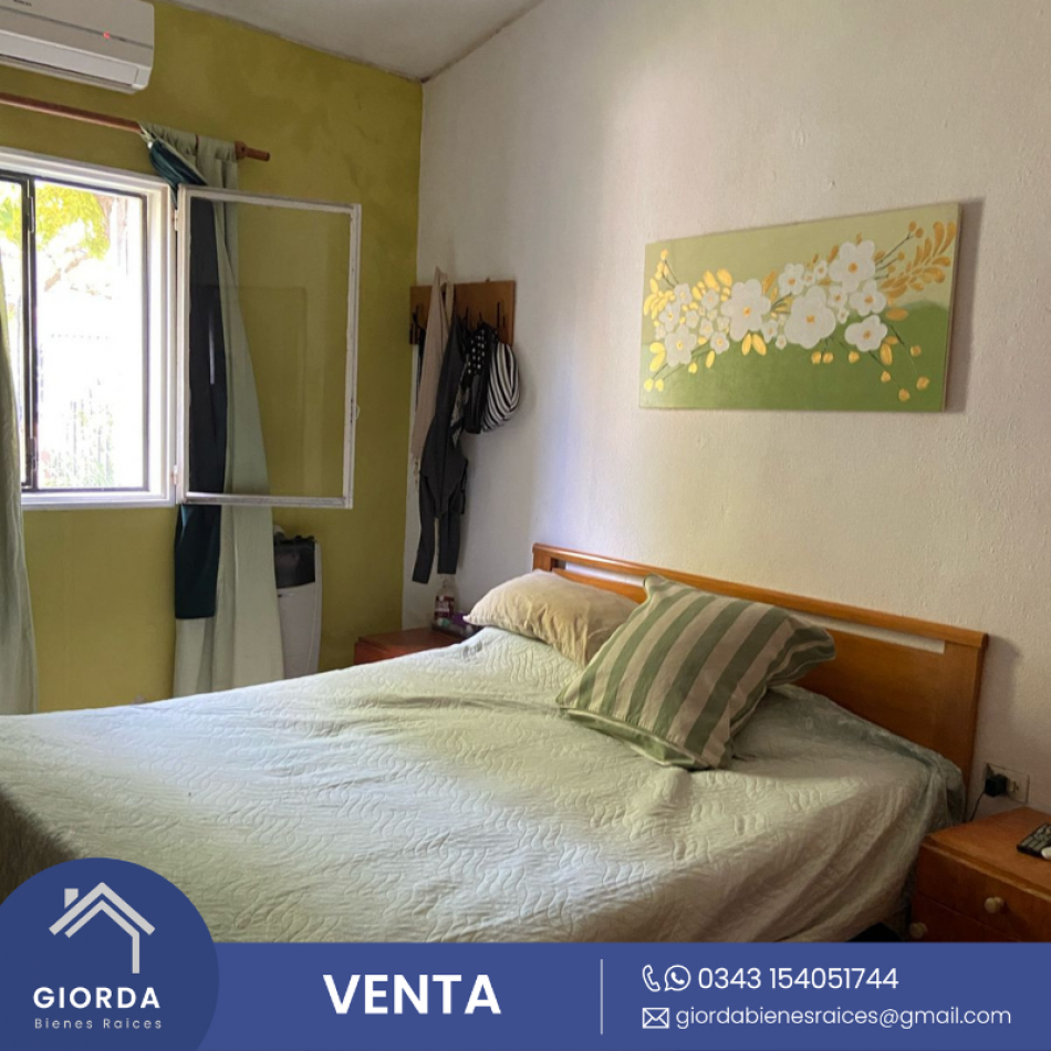 VENDE: Casa Barrio Mercantil calle Monseñor D´andrea
