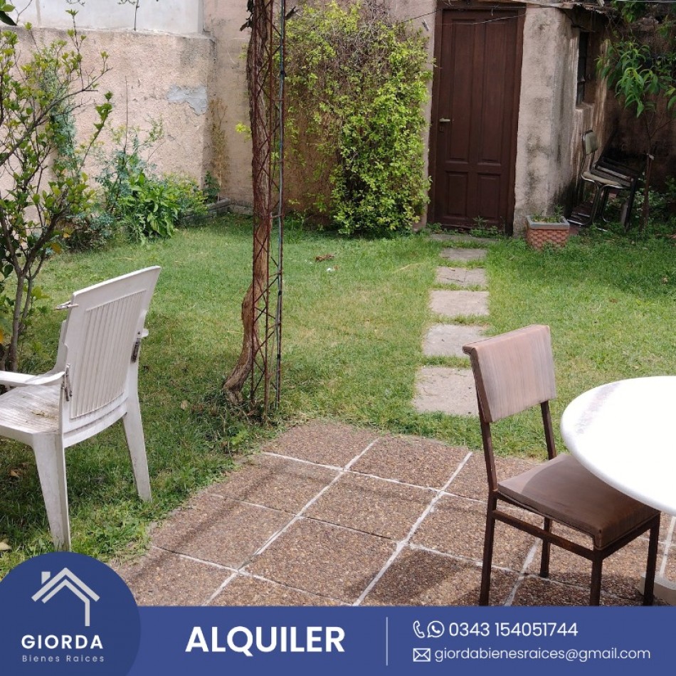 ALQUILA: Casa tres dormitorios calle Florencio Sanchez