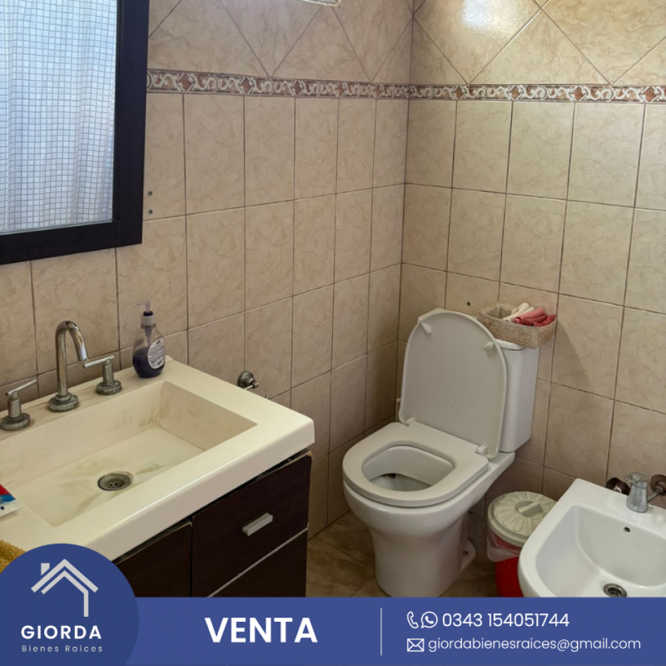 VENDE: Casa en San Benito, calle Celestino Marco