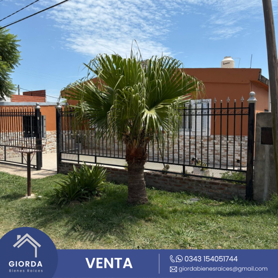 VENDE: Casa en San Benito, calle Celestino Marco