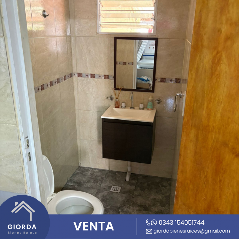 VENDE: Casa en San Benito, calle Celestino Marco