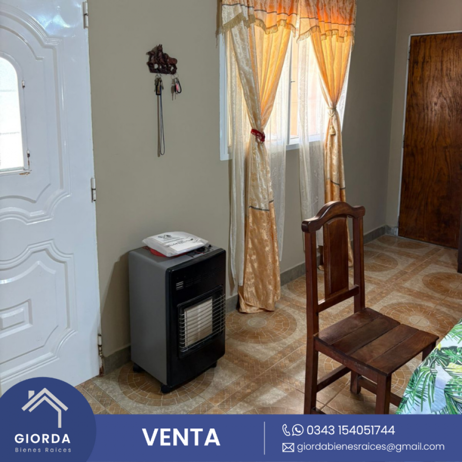 VENDE: Casa en San Benito, calle Celestino Marco