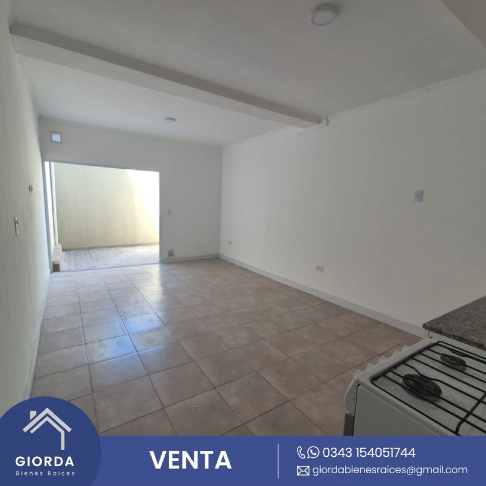 VENDE: Monoambiente a 6 cuadras del centro civico.