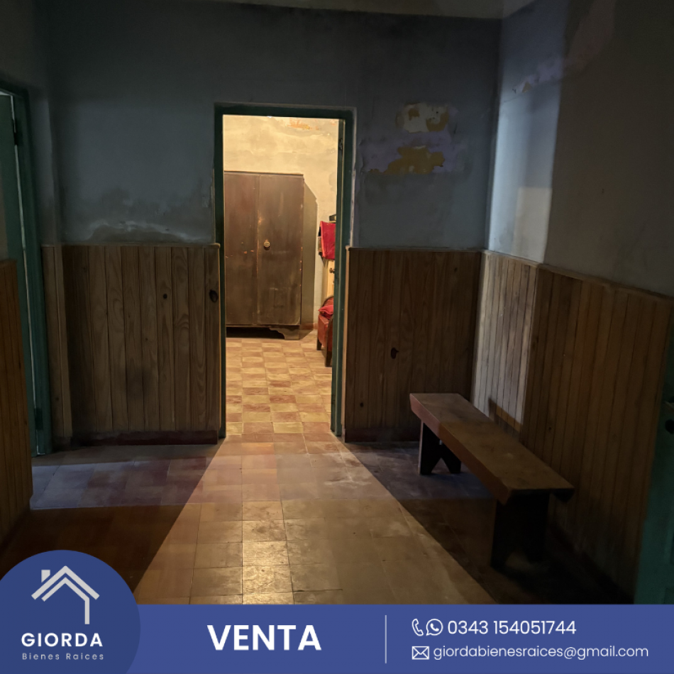 VENDE: Casa a reciclar, calle Los talas