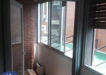 VENDE: Departamento un dormitorio, calle Buenos Aires al 400