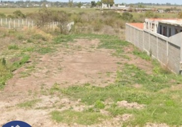 VENDE: Lote ubicado en Avenida Los Chañares (Oro verde)