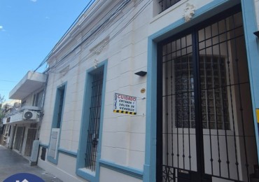 ALQUILA: Departamentos un dormitorio zona centrica, calla Alem entre Pte. Ilia e Irigoyen